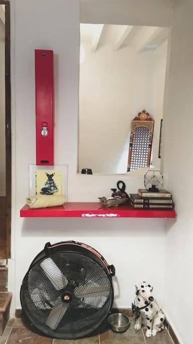 Casa Colorista En El Casco Antiguo Villa Alicante Eksteriør billede